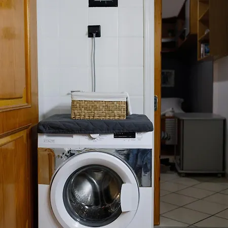 Santos Accommodotion Apartment Ermoupoli