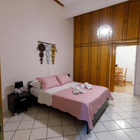 Santos Accommodotion Ermoupoli