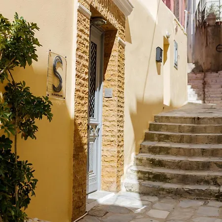 Santos Accommodotion Ermoupoli